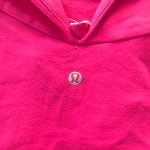 Lululemon top